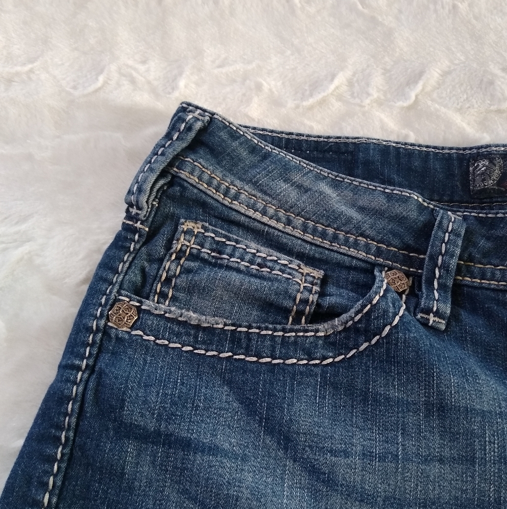 Silver Natsuki Shorts - Picture 8 of 8